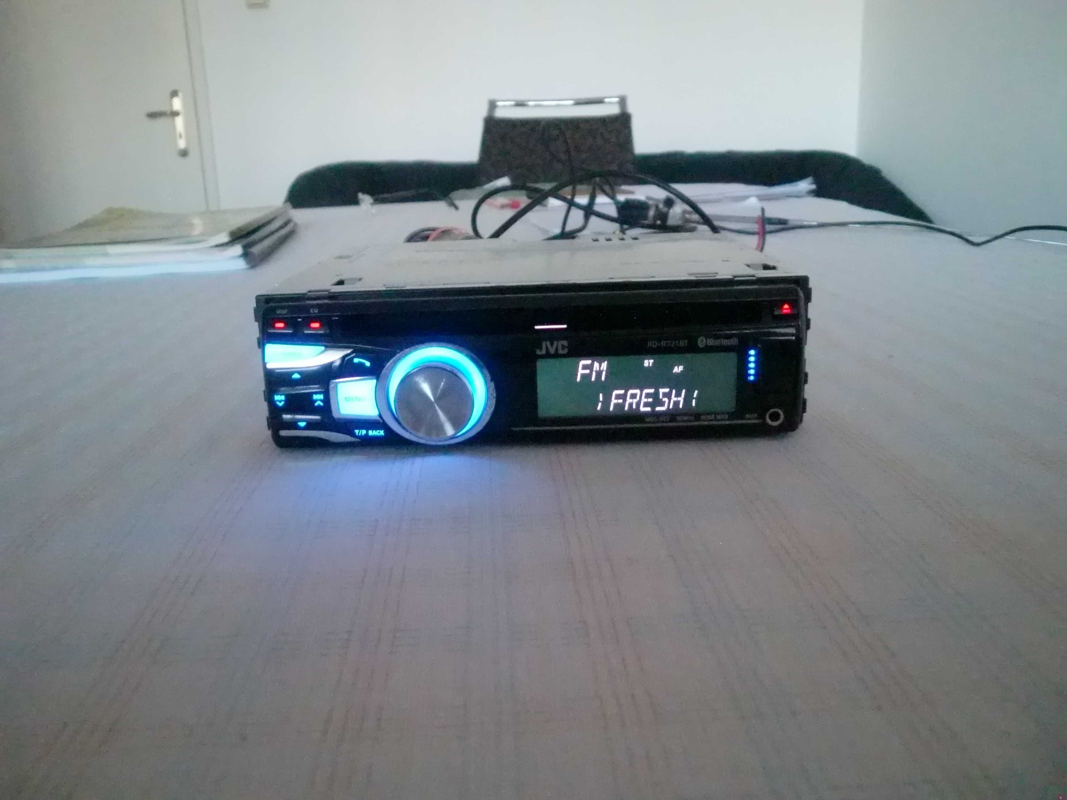 Bluetooth.USB ,CD,AUX player JVC KD-R721BT