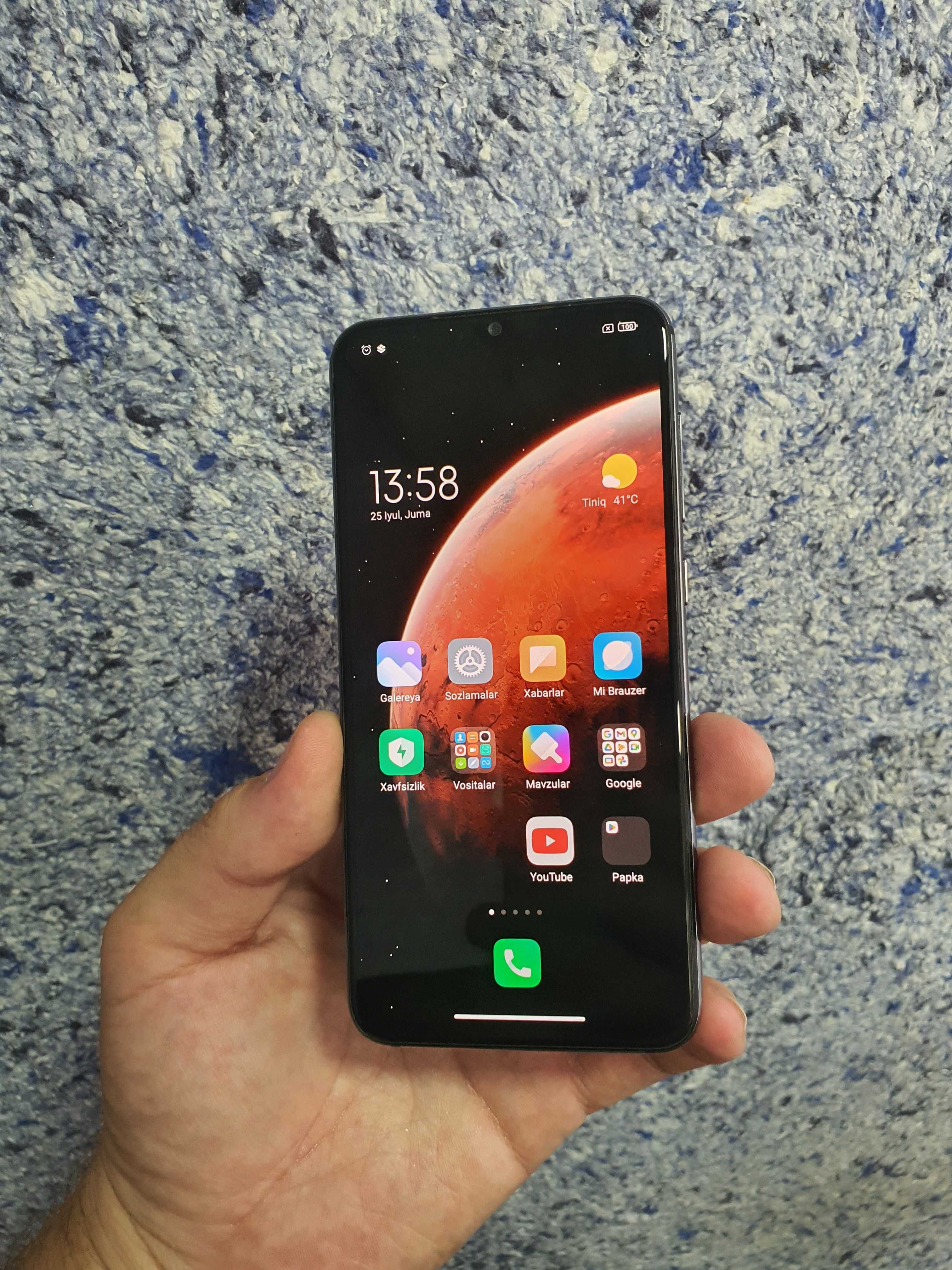 Xiaomi 9 se flagman sotiladi