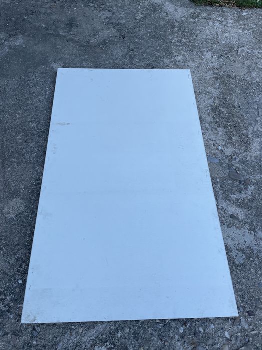 Panouri din lemn presat/ pal.