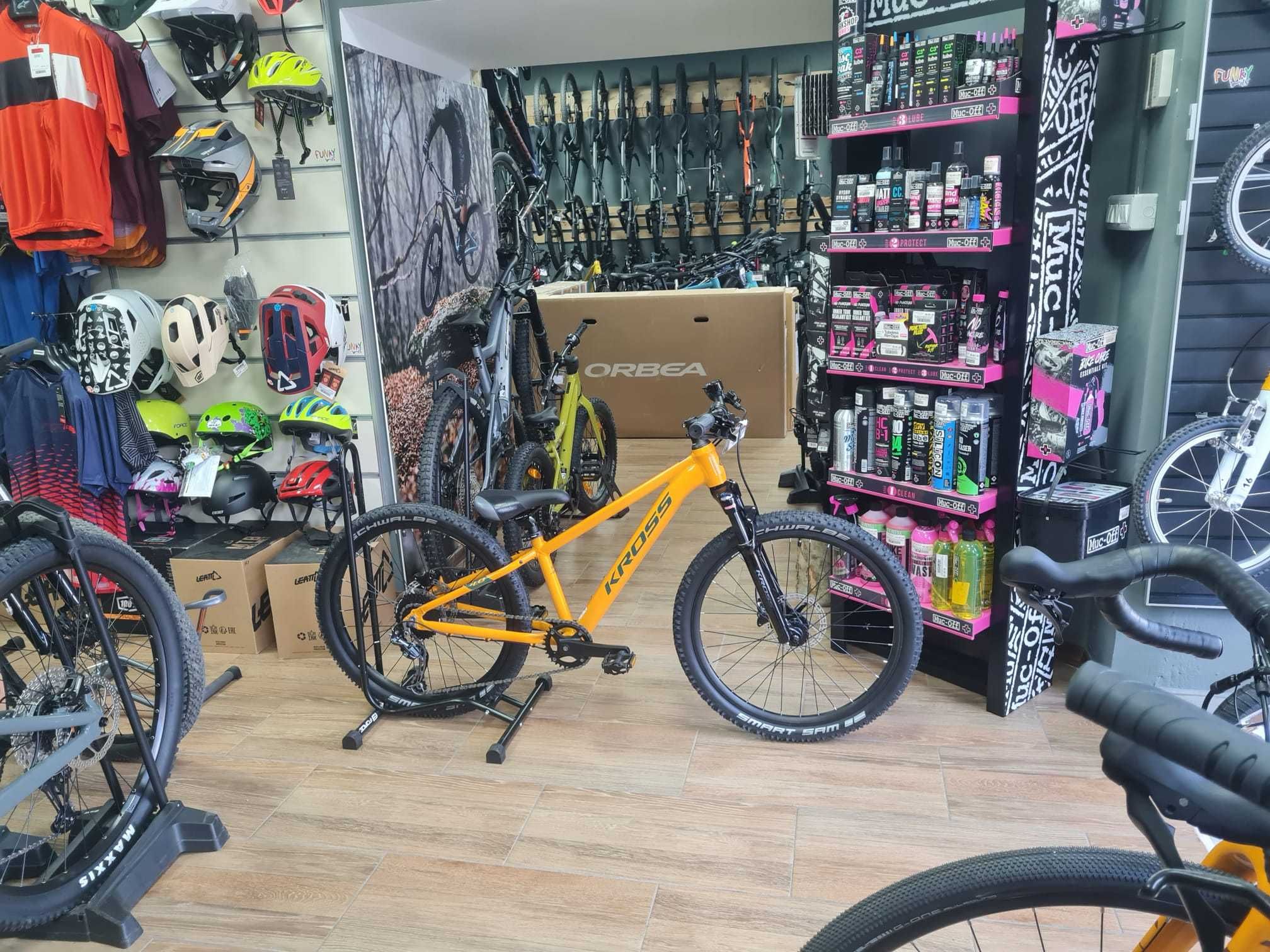 Bicicleta Kross Level Jr 4.0 U 24 in stoc la Est Bike Funky Sports