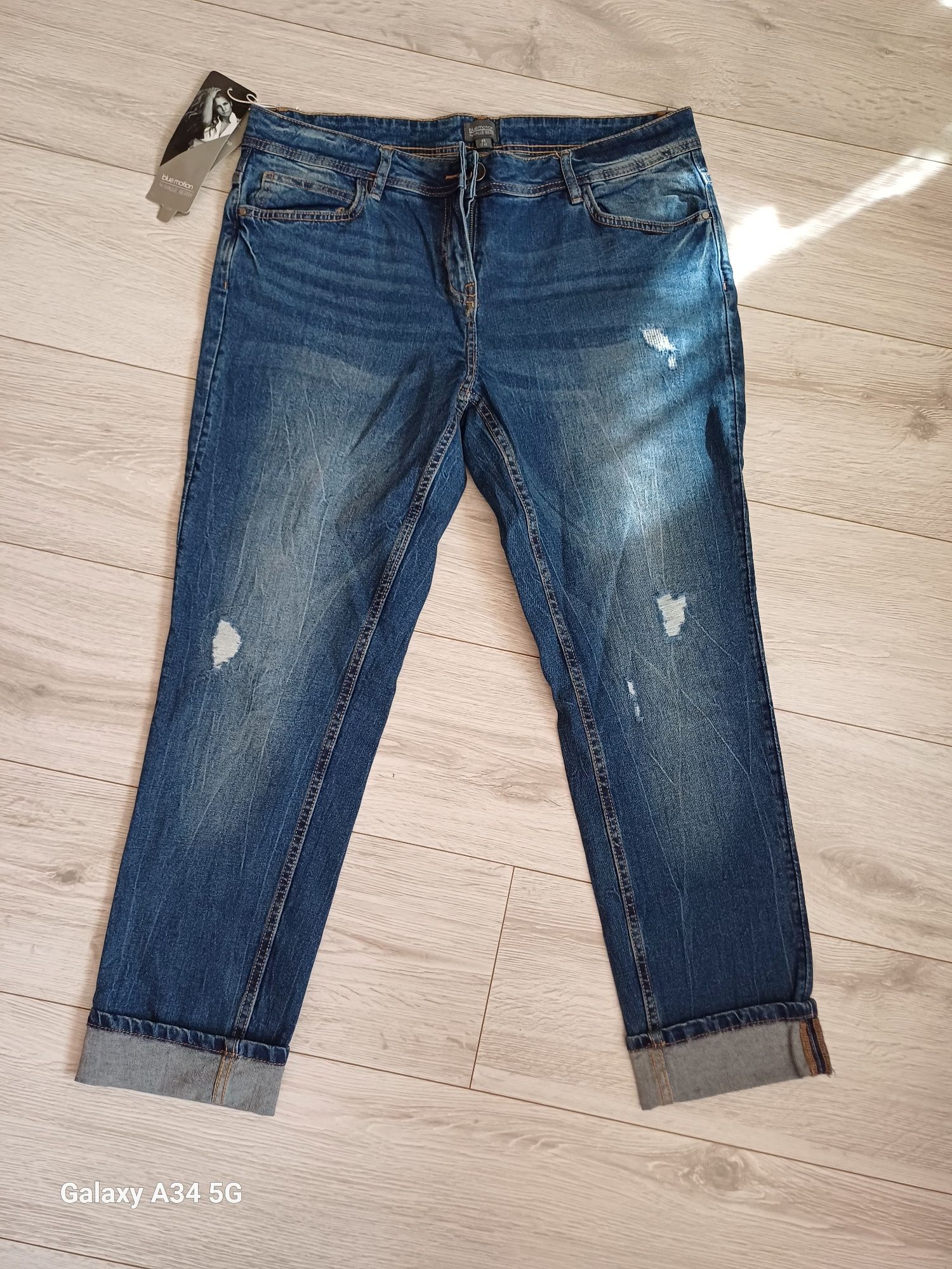 Нови дънки Blue motion, 44 размер