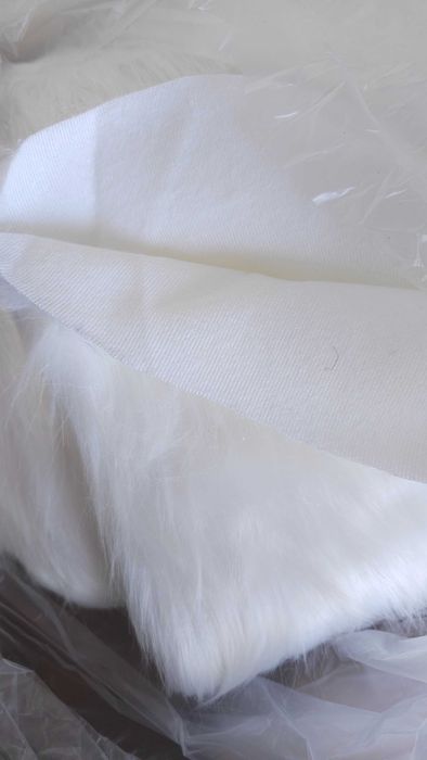 Material metraj blanita alba cu fir lung 4 m