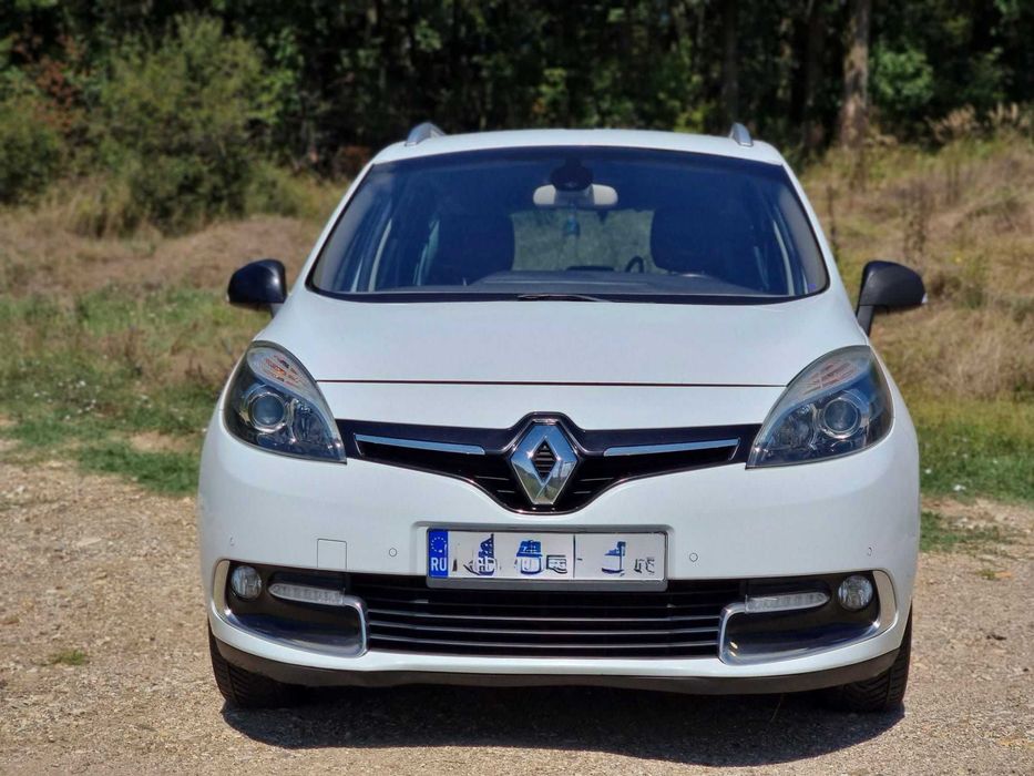 RENAULT SCENIC dci 130 Bose edition