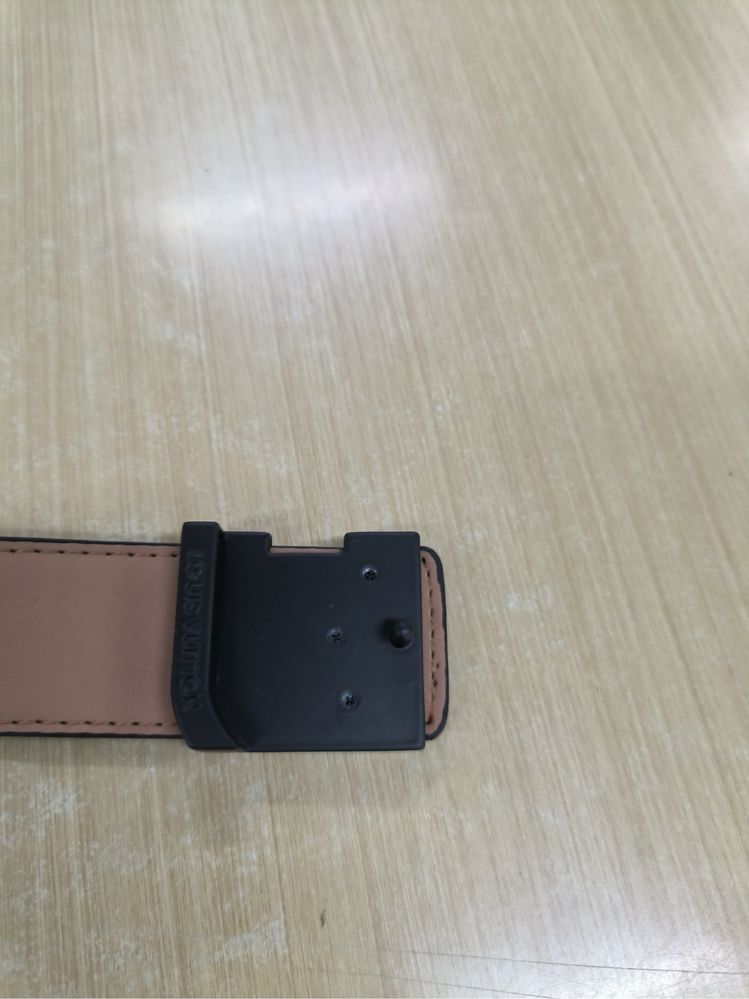 Louis vuitton колан