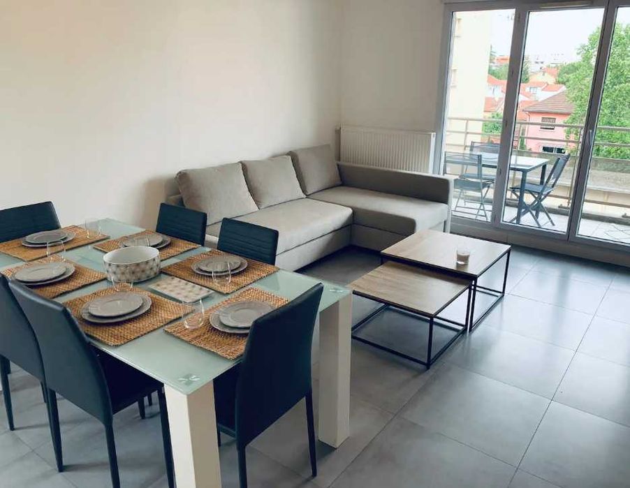 Дава се под наем Двустаен апартамент в Пловдив, Беломорски - 46 кв.м за 280.5 € - Снимка #1