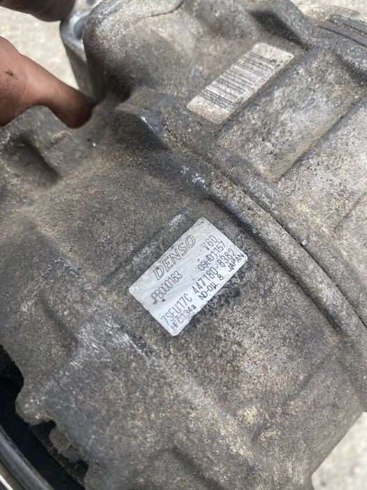 Compresor clima Range Rover Sport 2.7 TDV6 Pret 700 lei