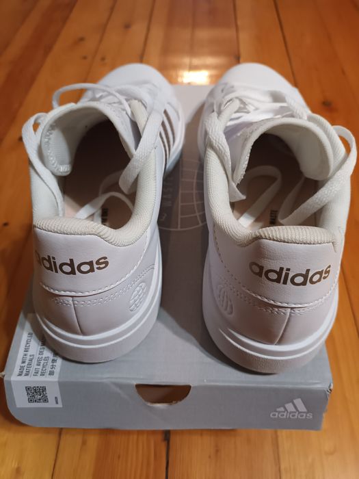 Дамски маратонки