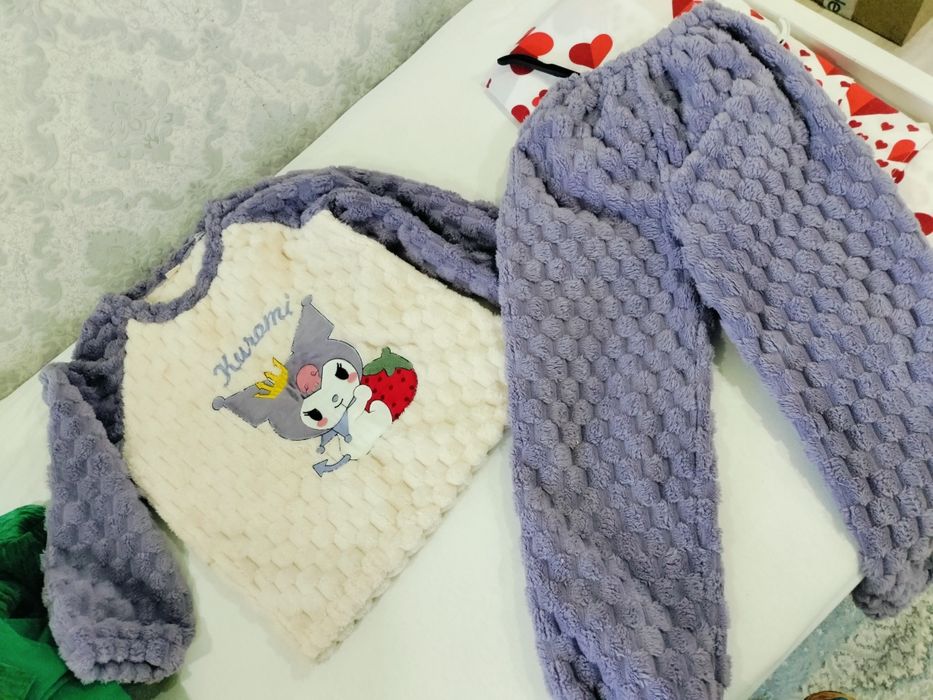 Продам одежда 5-6-7лет