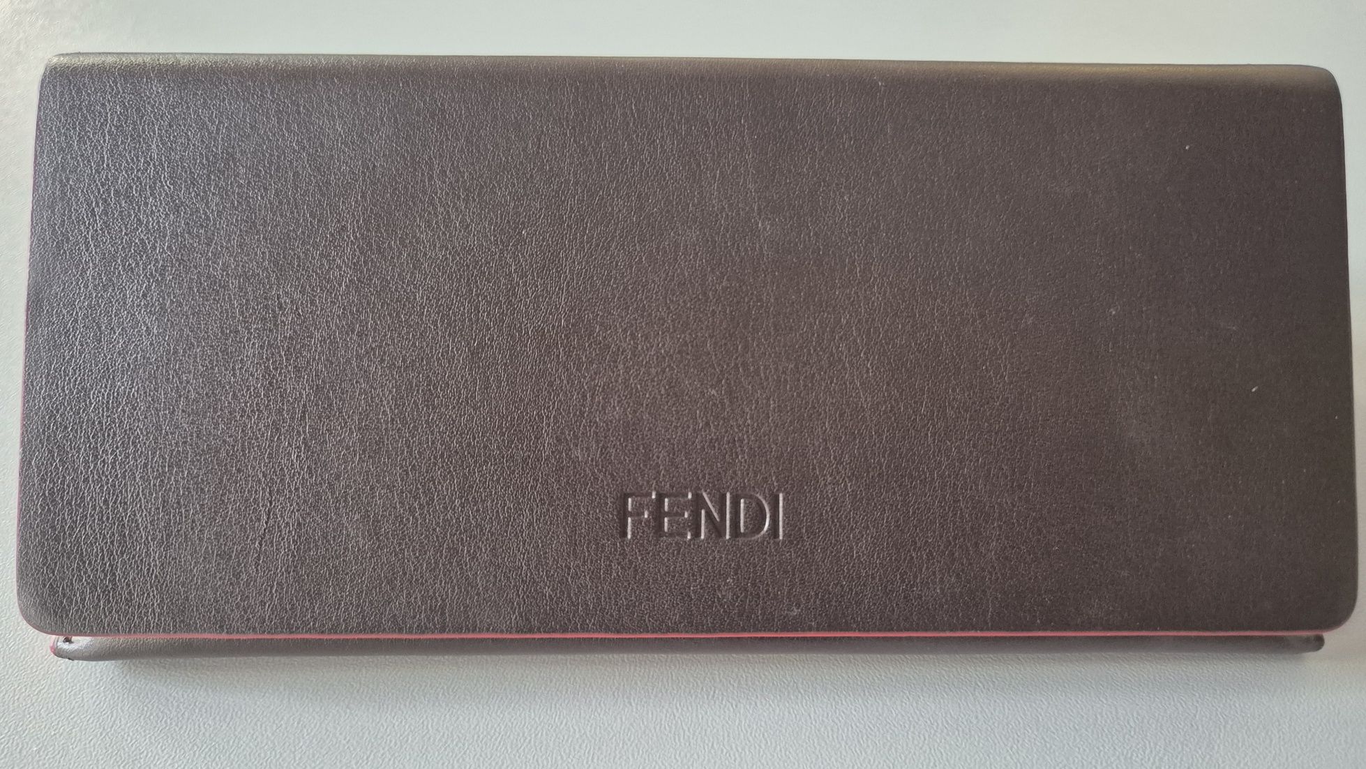 Дамски слънчеви очила Fendi Roma