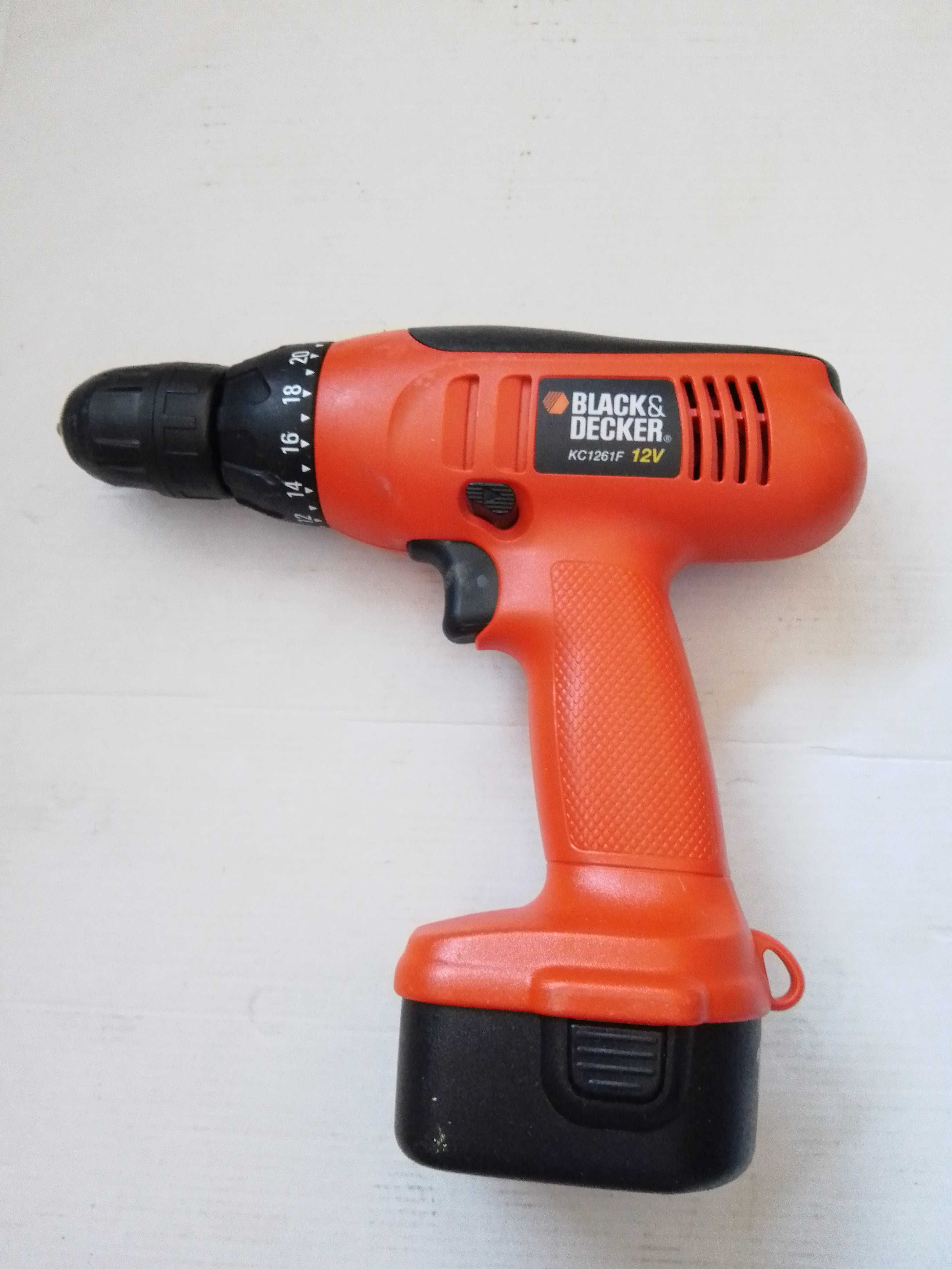 Винтоверт black&decker