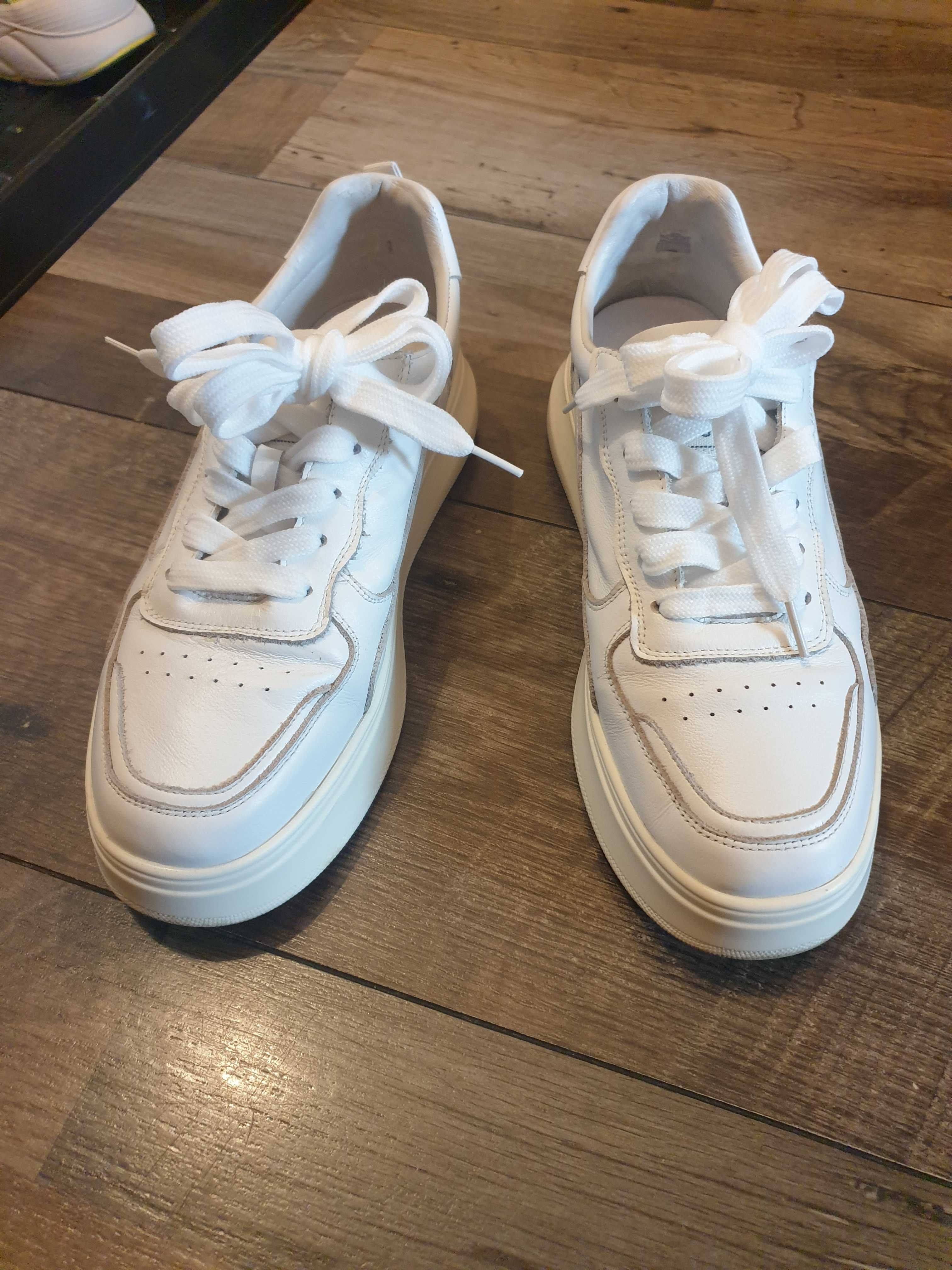 Pantofi piele Gryxx albi 39
