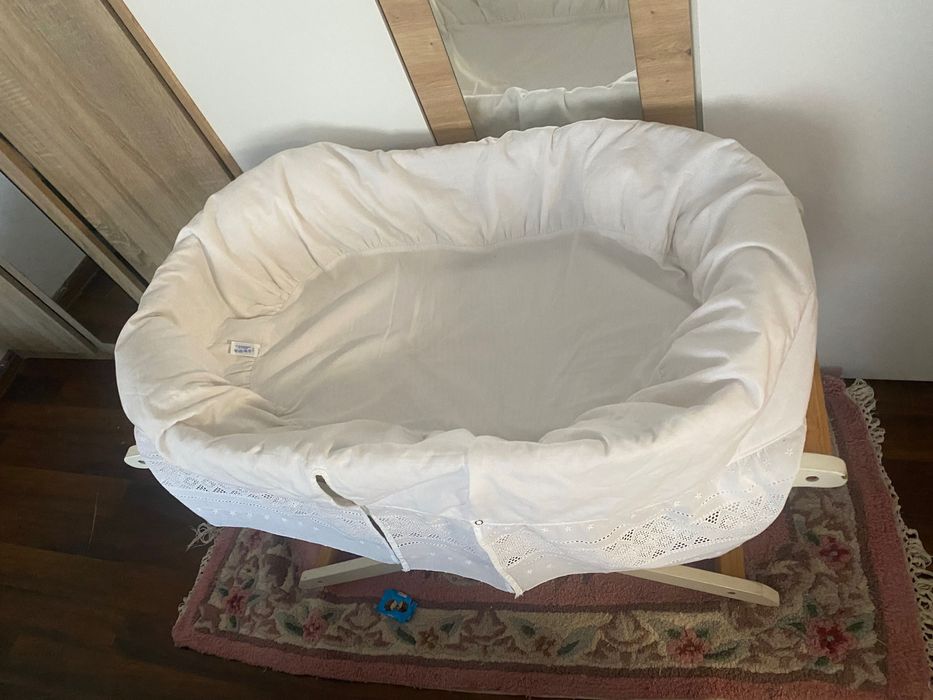 Vand pătut bebe folosit