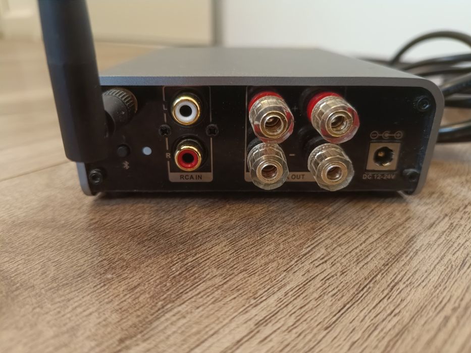 Vand amplificator Lavaudio DS300, Bluetooth 5.1, 2*100 W