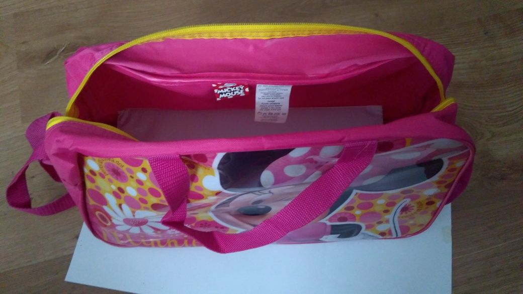 Rucsac + geanta sport + sapcă Minnie NOI + CADOU