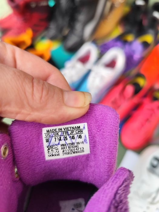 Adidași mărimea 25-26