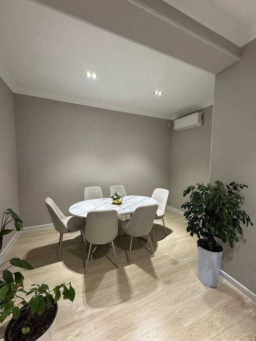 ПРОДАЕТСЯ ДОМ на Карасу-6 3 Соток  5 Комната