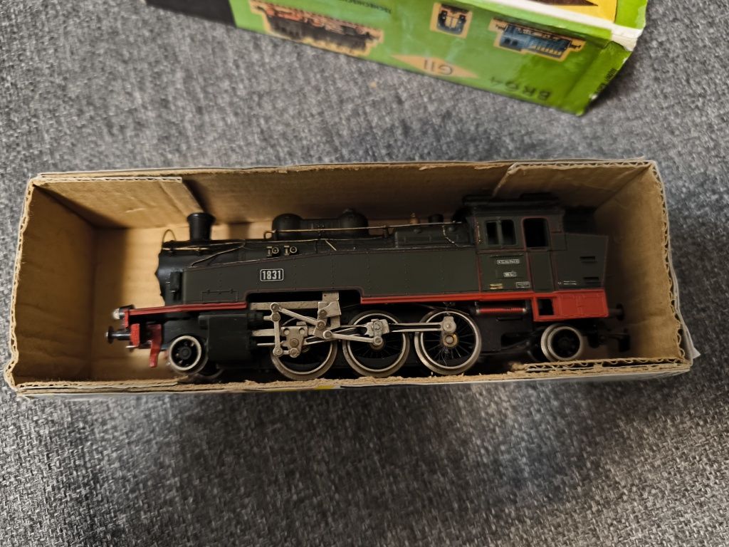 локомотив BR75 GUTZOLD HO.