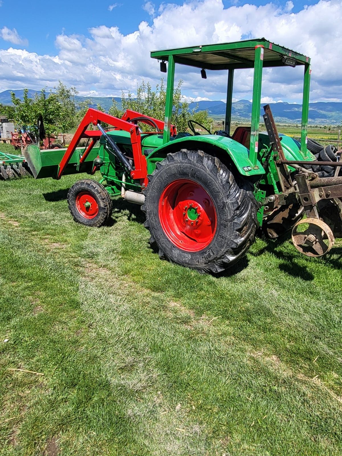 Tractor Deutz D6005