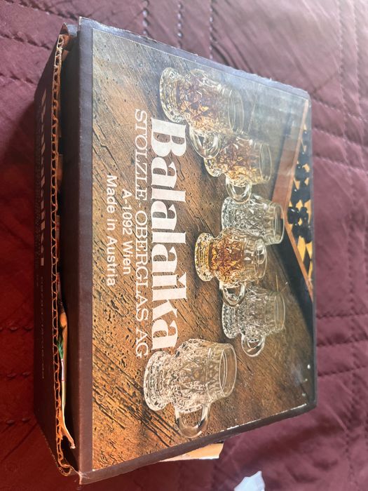 Нов сервиз чаши за ликьор от Австрия Ретро