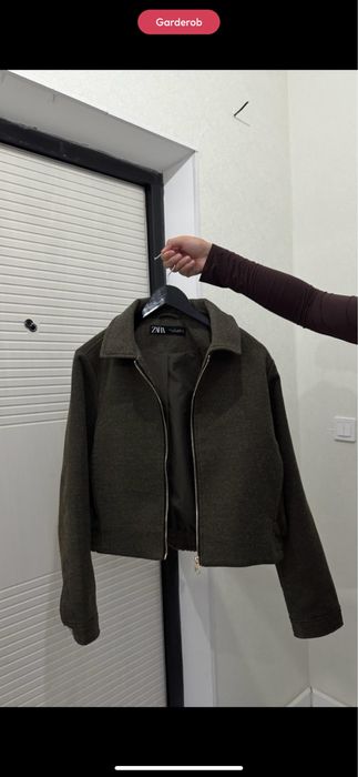 Стильная куртка от Zara