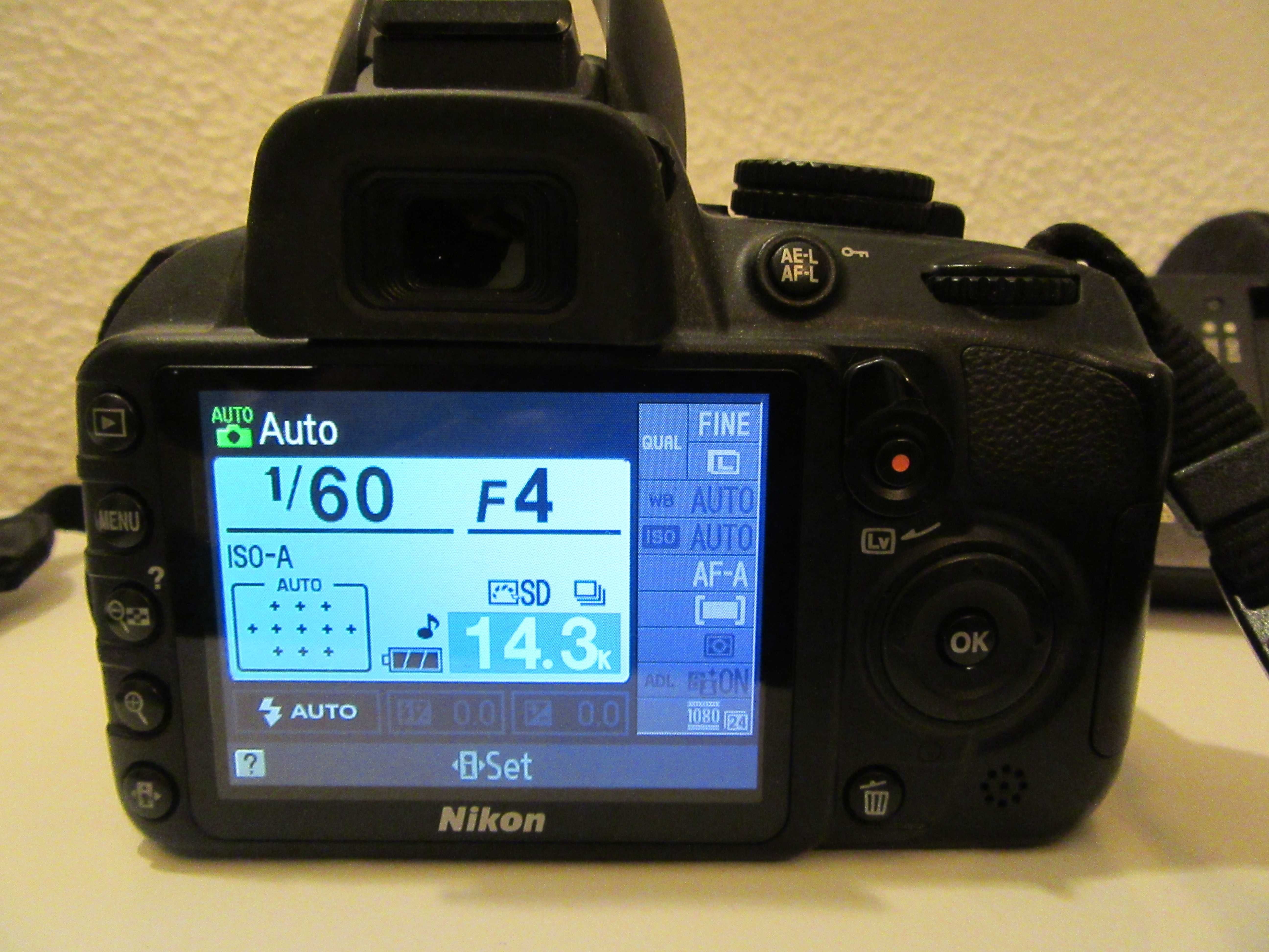 Aparat DSLR Nikon 3100