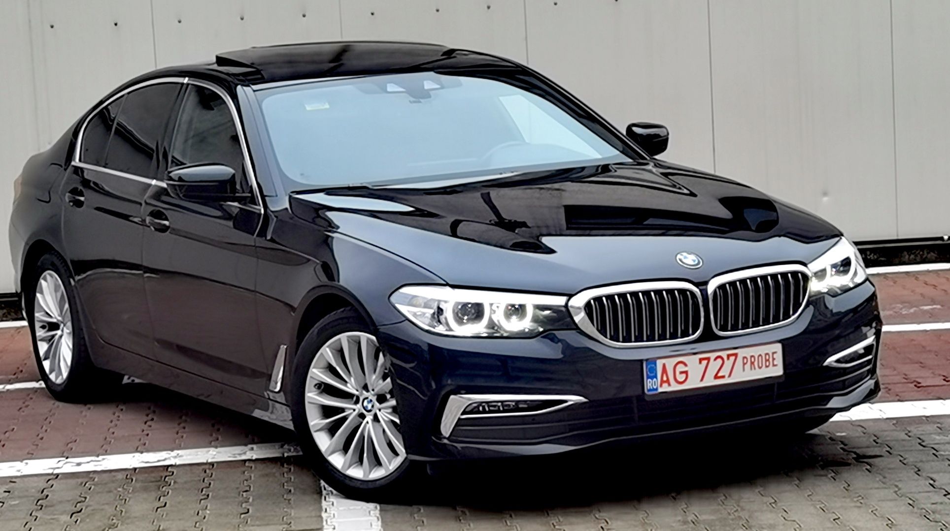 BMW 520d G30 Automat Luxury Line/Trapă/Navi Mare 2019