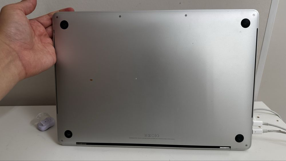 Macbook pro 15 core i7