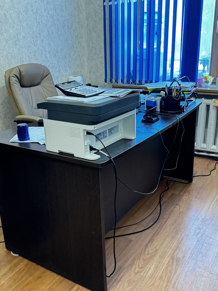 Продам Офисную мебель