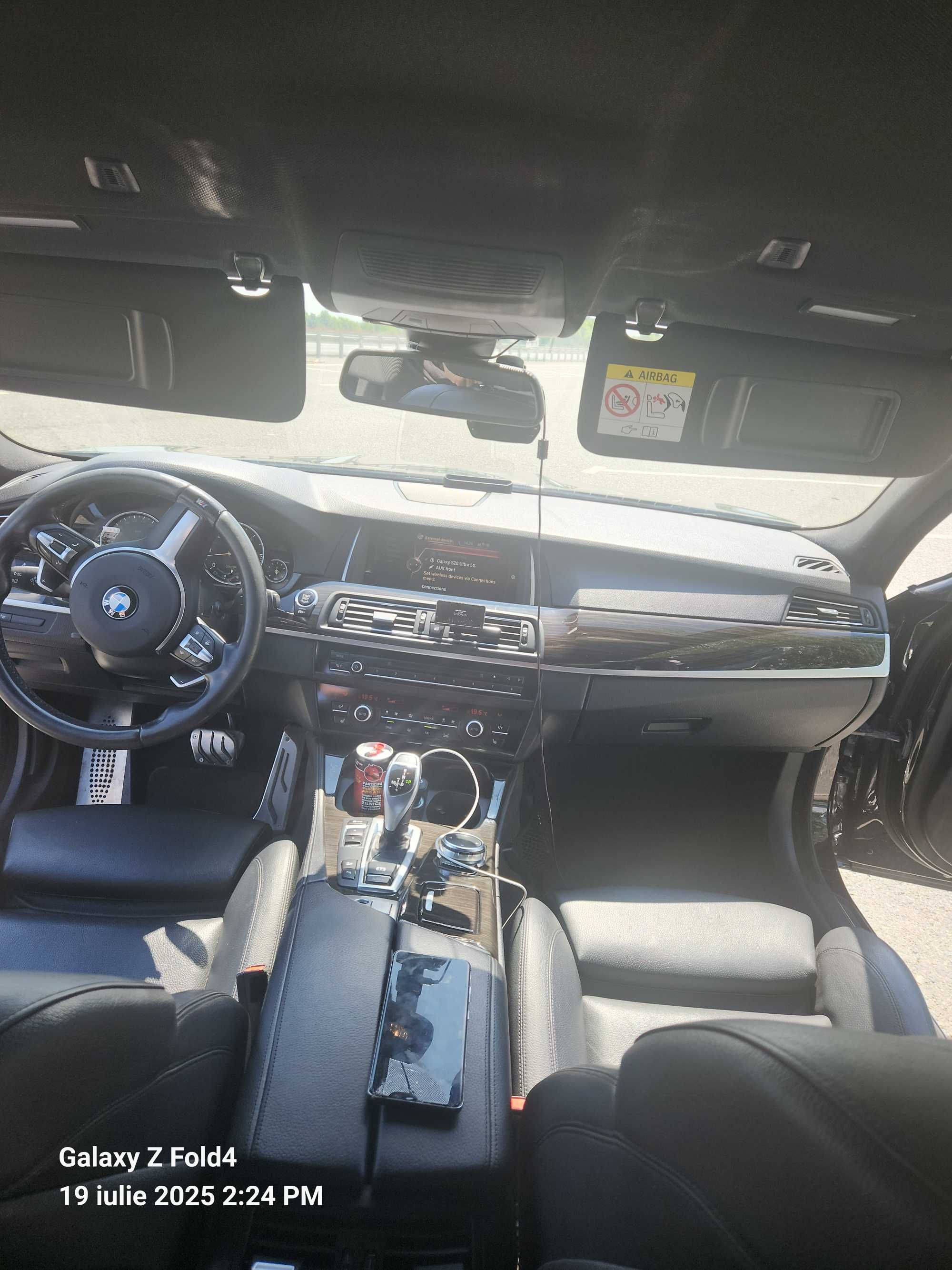 Vand Bmw 530d xdrive pachet m, stare perfecta de functionare.