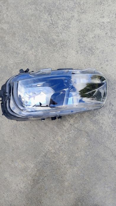 Ляв фар и дневна светлина за Citroen Cactus C4 2017