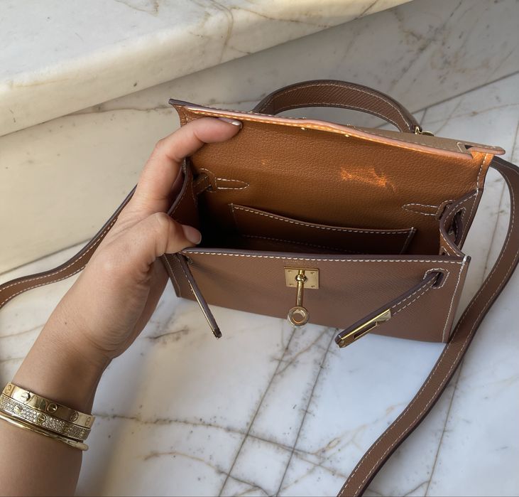 Hermes mini kelly чанта в кемъл цвят промо цена