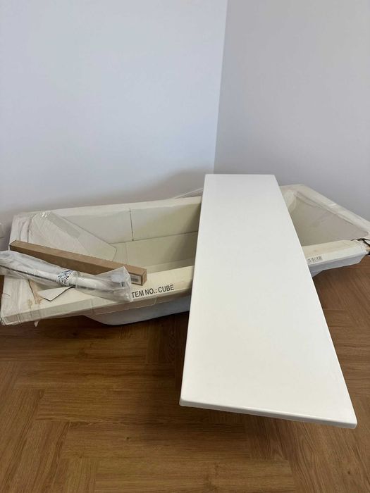 Cada baie 180x70 alba cu masca frontala si set scurgere