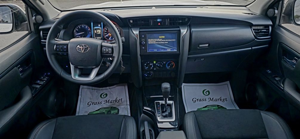 Toyota Fortuner  2022 4х4