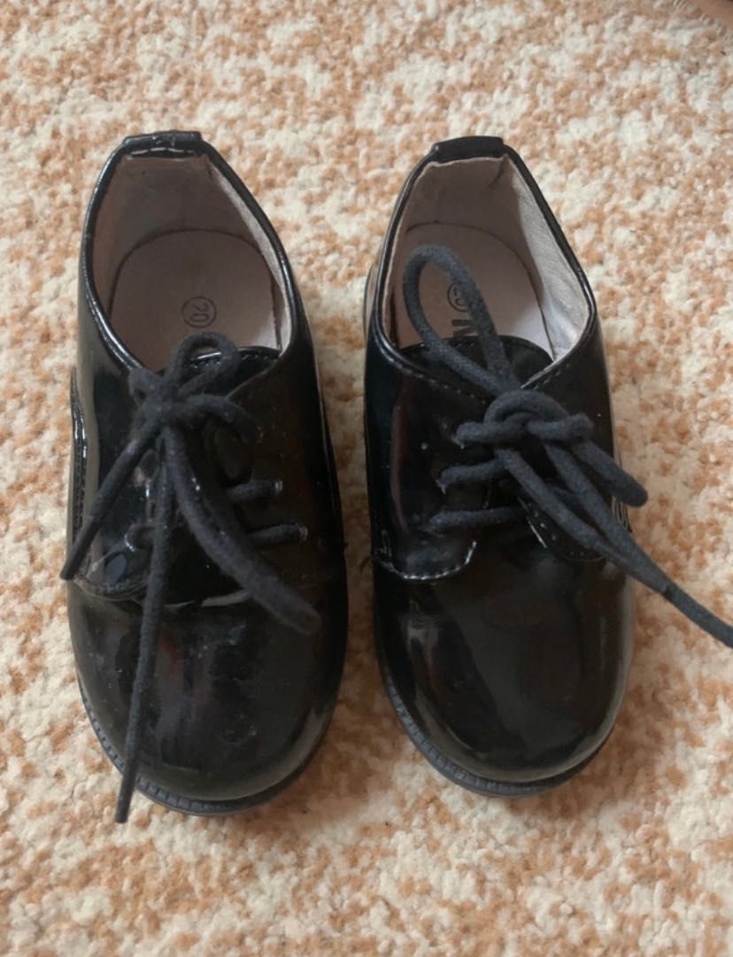 Pantofi eleganți băieți mărimea 20