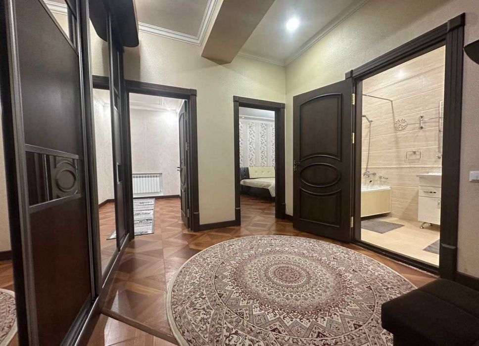 Сдам евро квартиру на Цум 110 школа