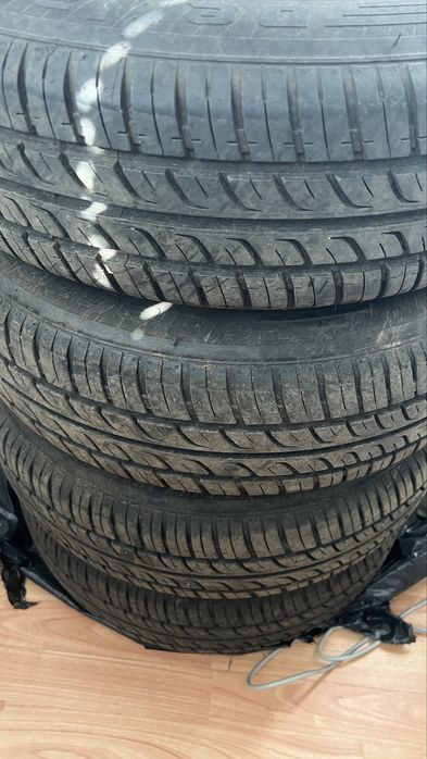 Летни гуми с джанти 165/70R14 /5x100