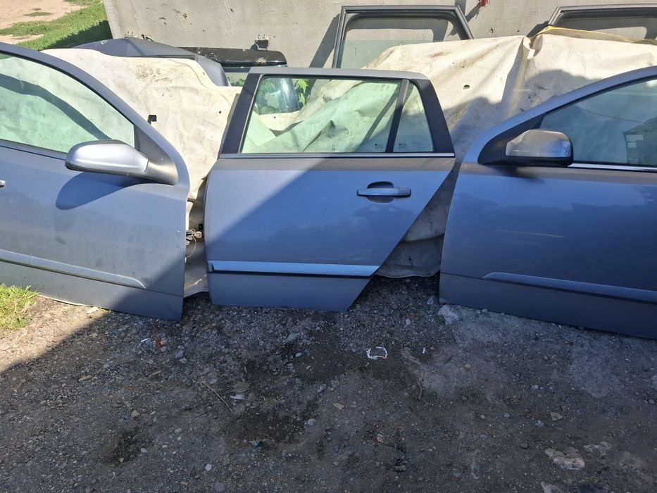 Uși portiere complete Opel Astra H Break