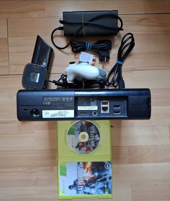 Xbox 360 Slim Cu Kinect Perfect Functional