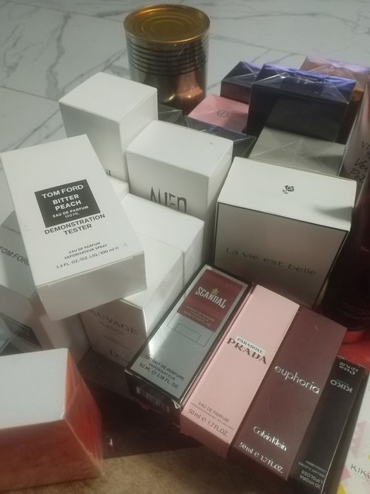 Spreiuri de corp victoria secrat