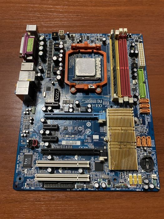 Материнка + процессор + память