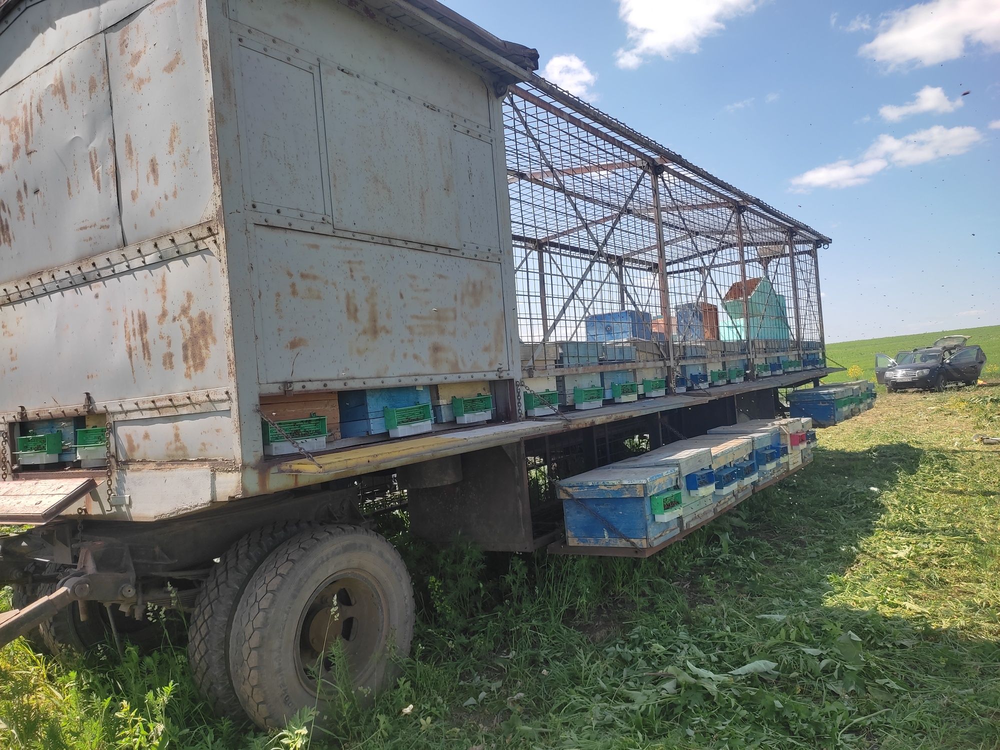 Продам пчелоприцепы-пчелопавельоны