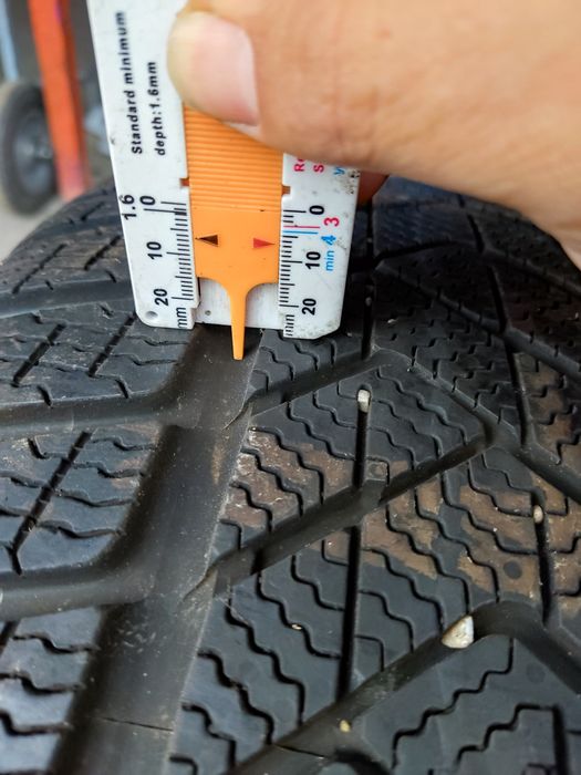 275 45 20 и 305 40 20 Pirelli зимни