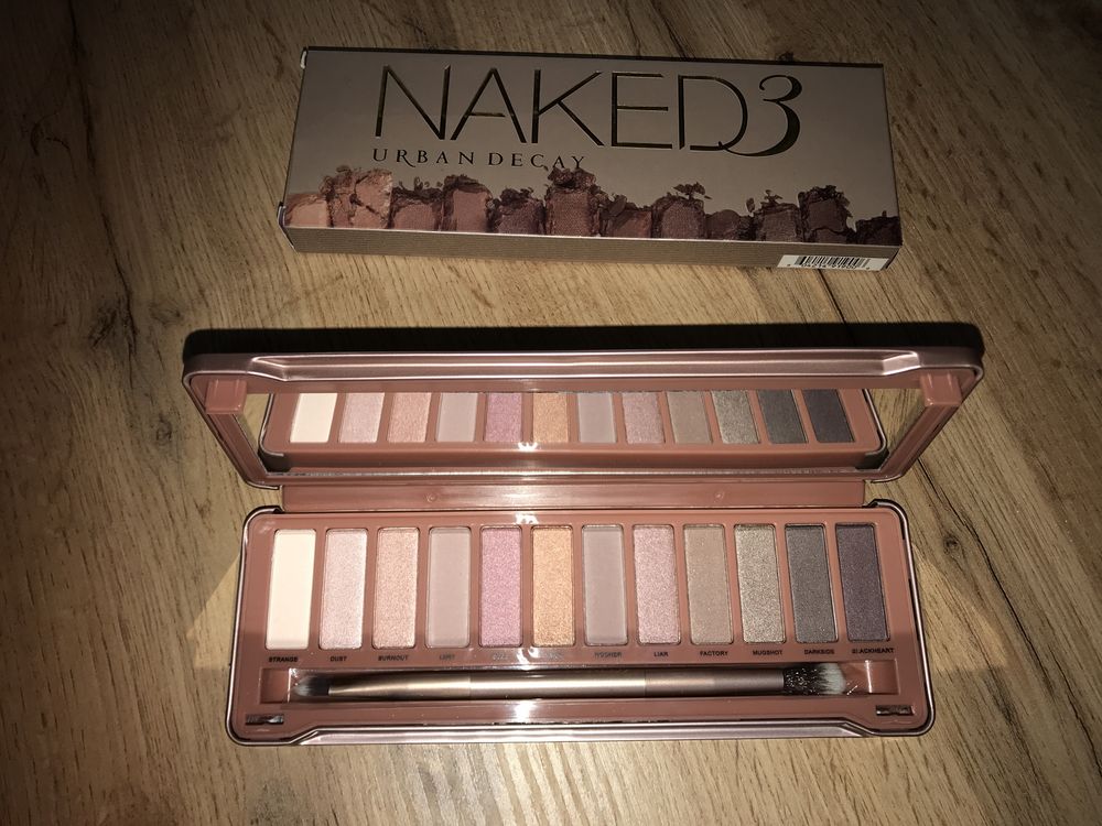 Оригинални палитри със сенки Urban Decay