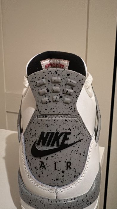Jordan 4 White Cement