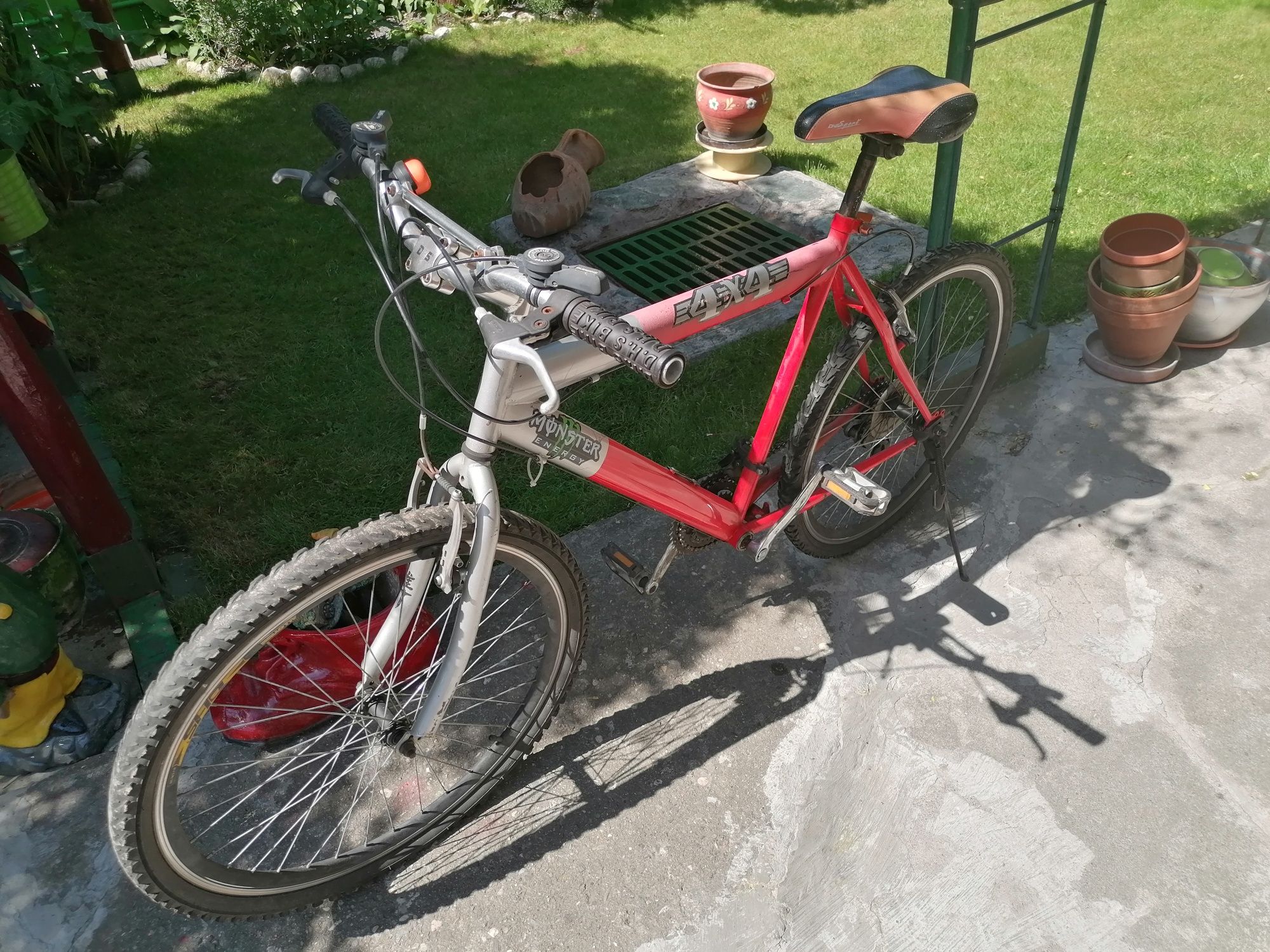 MountainBike DHS de vânzare preț negociabil