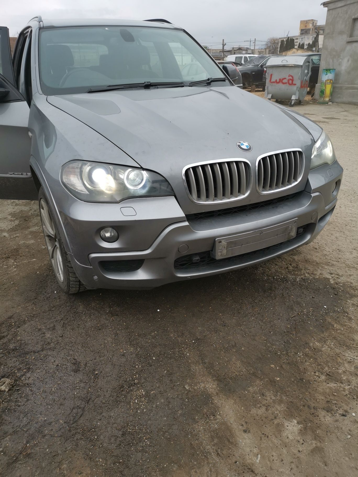 Dezmembrez bmw E70 x5 an 2009