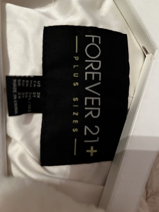 Blanita alba Forever 21