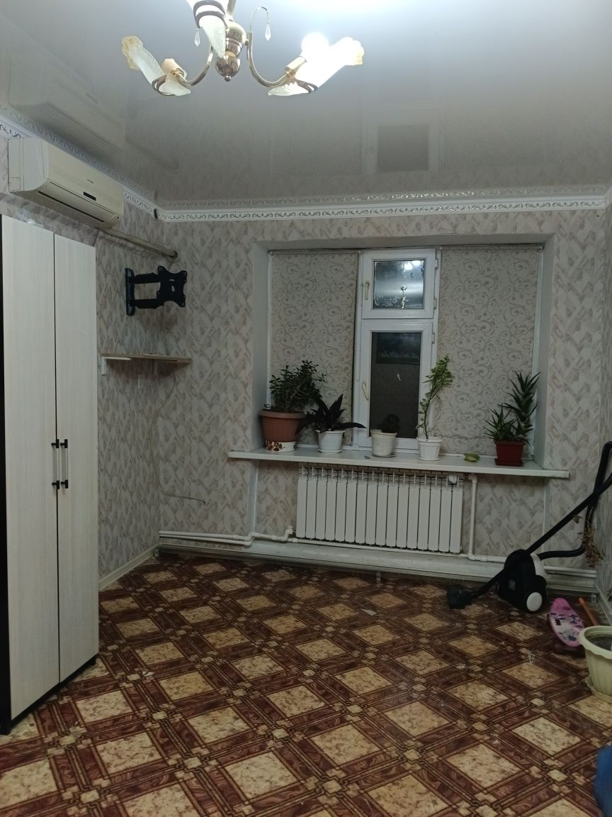 Срочно продам 2 комнатную квартиру  ГМЗ