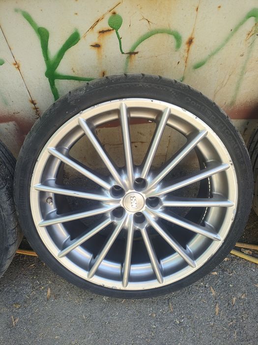 Джанти 20 с гуми. 5x110, 65.1 централен отвор. стават за Алфа Ромео.