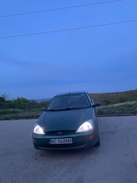 Vând Ford focus 2001 ,masina de naveta